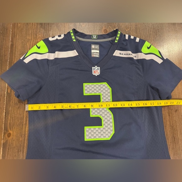 Russell Wilson Seattle Seahawks NFL Jersey - Picture 8 of 9